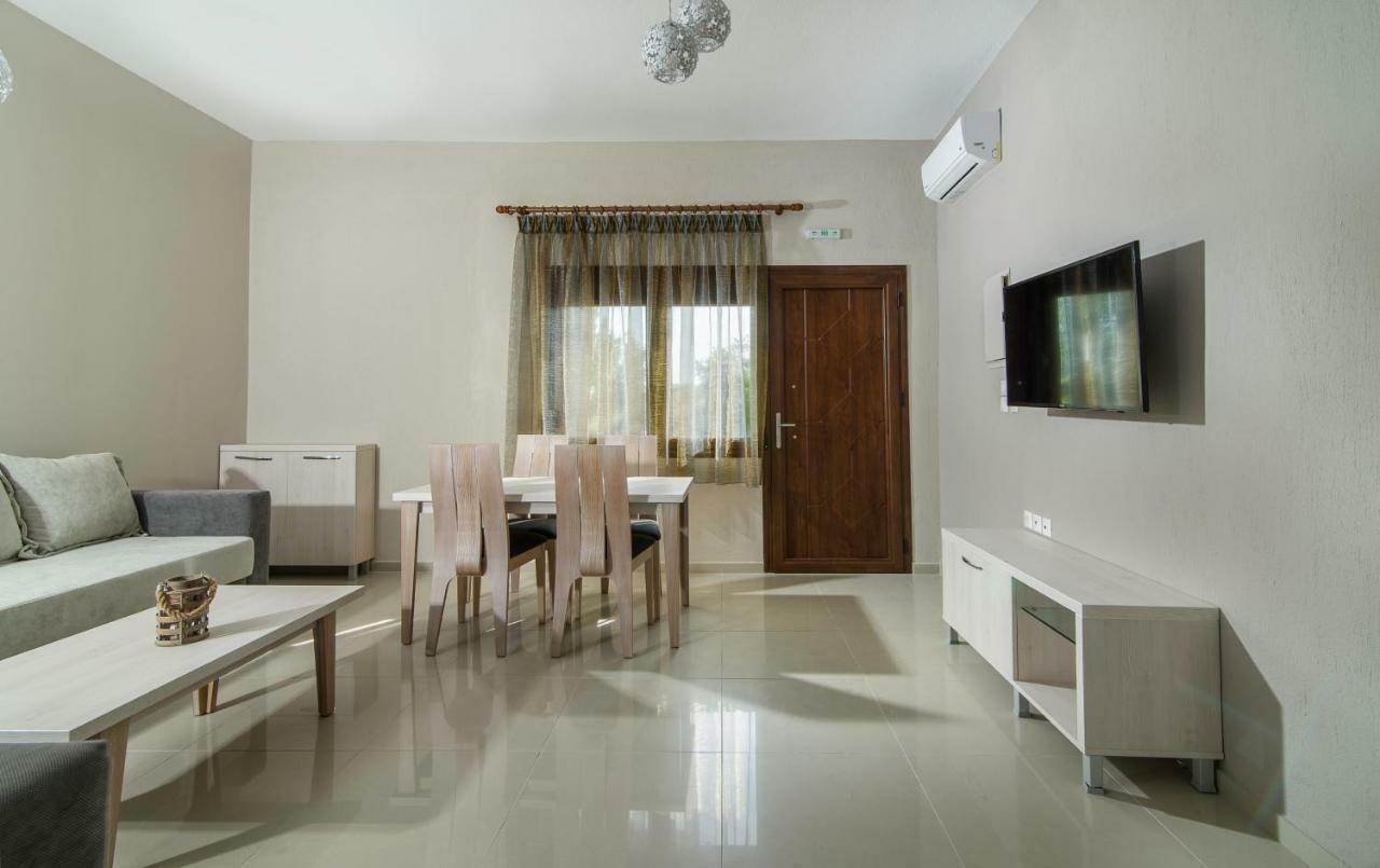 Luxury Apartments Marianna Neos Marmaras Exteriér fotografie