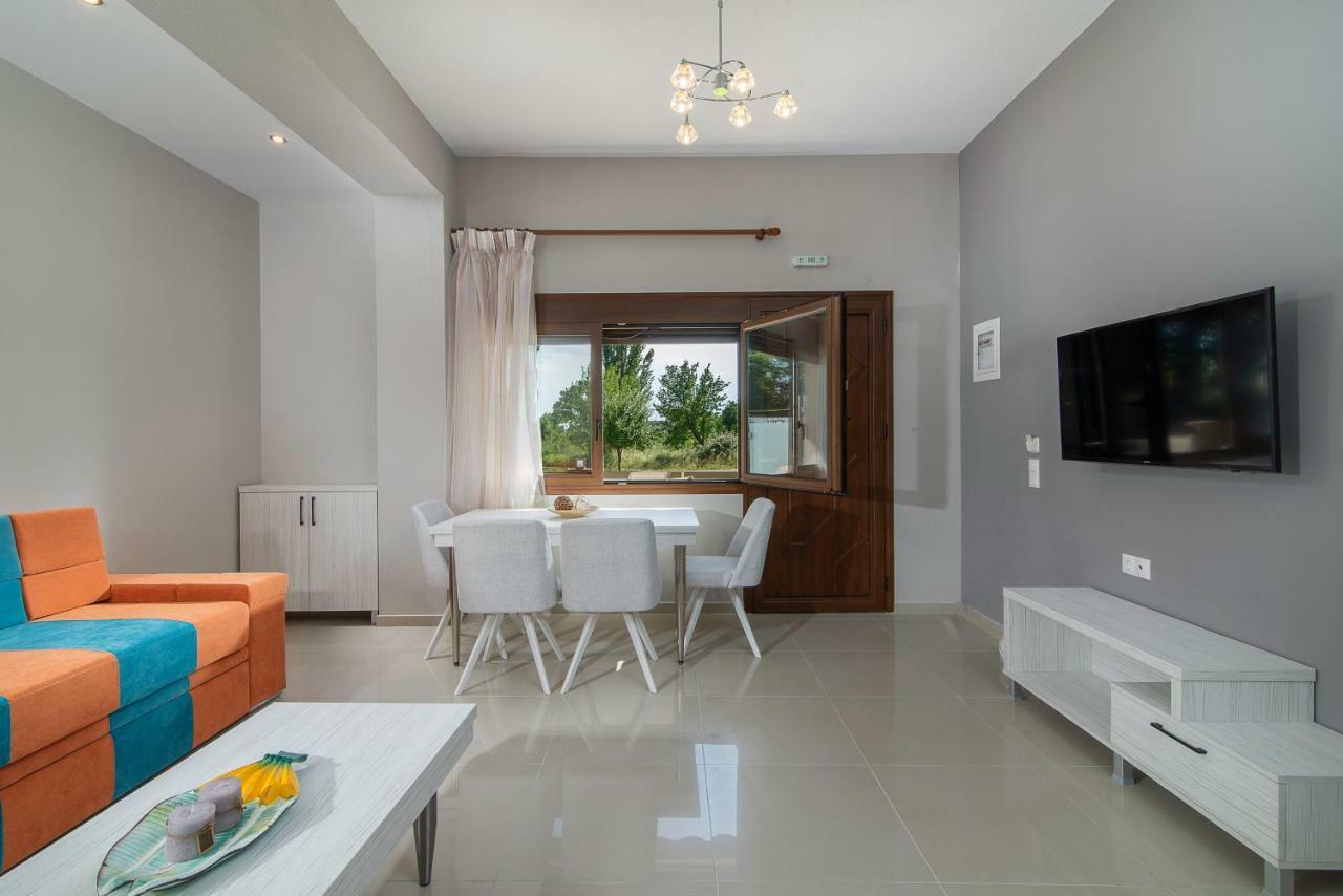 Luxury Apartments Marianna Neos Marmaras Exteriér fotografie