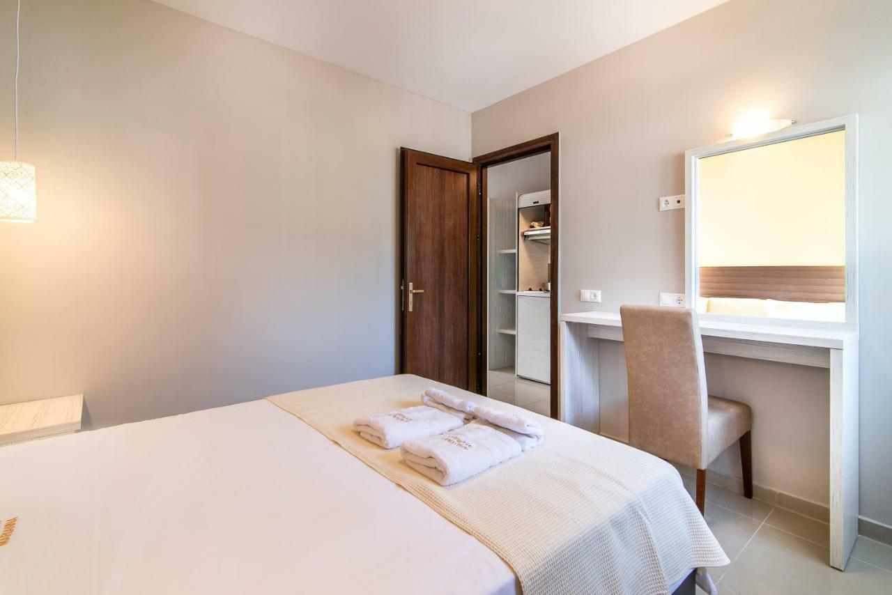 Luxury Apartments Marianna Neos Marmaras Exteriér fotografie